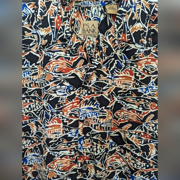 NEW Pure Silk Fish Pattern Hawaiian Shirt JOS A. BANK MEN'S M Wick Batik Style - Picture 11 of 13